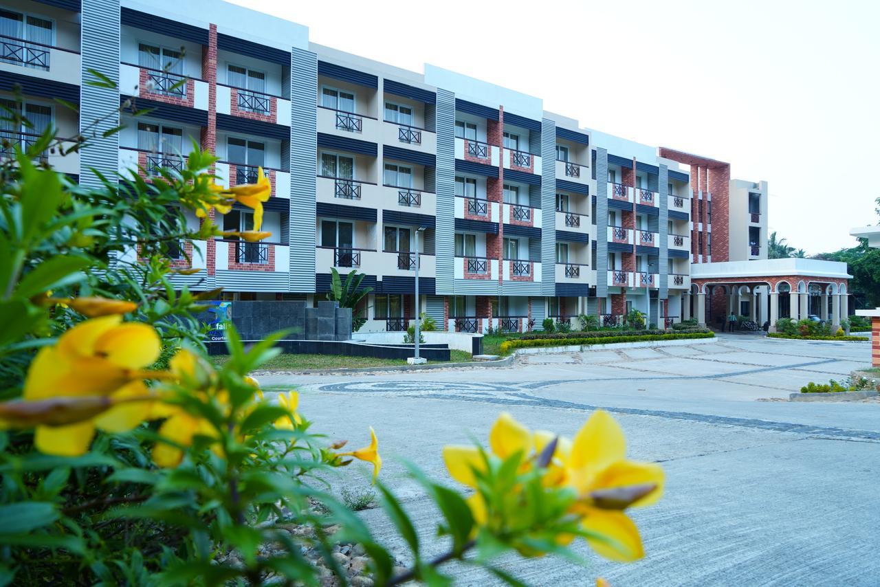 Five Falls Resort Kuttalam  Exterior photo