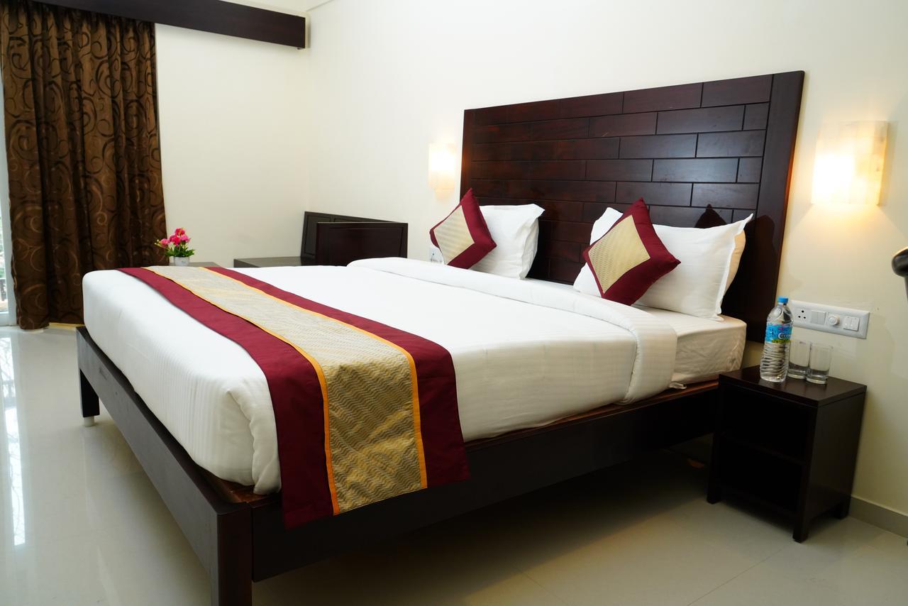 Five Falls Resort Kuttalam  Exterior photo