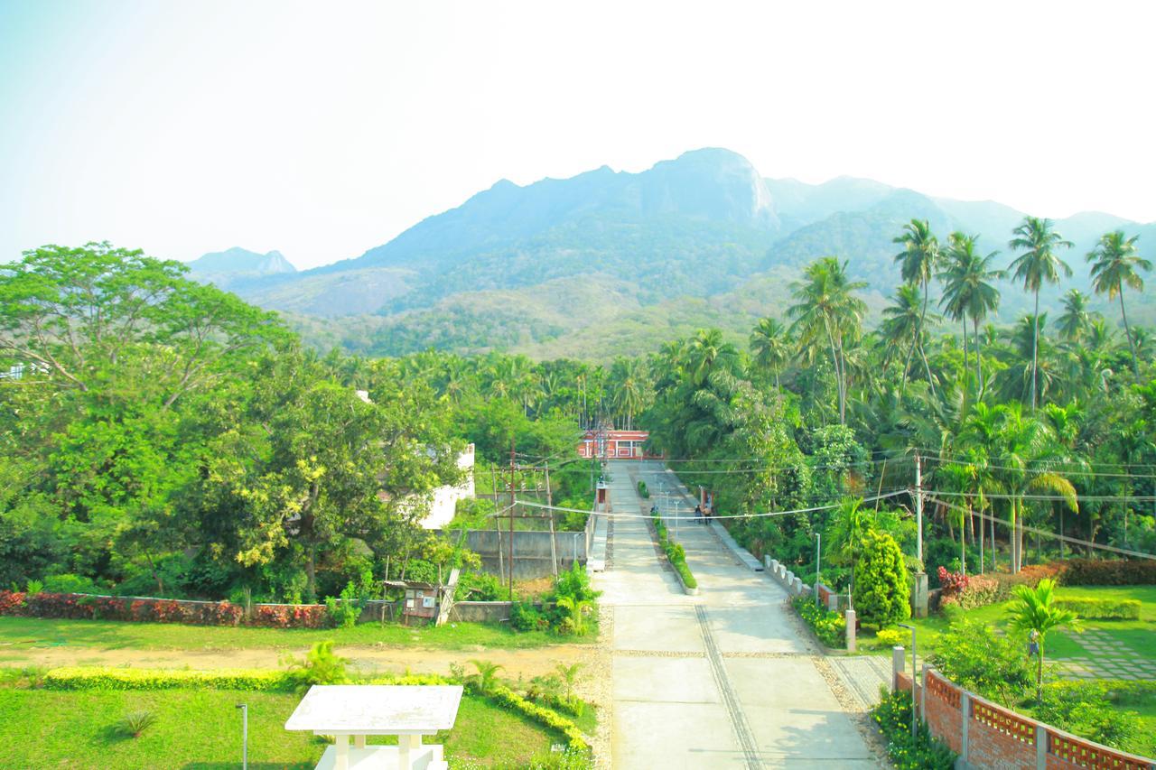 Five Falls Resort Kuttalam  Exterior photo