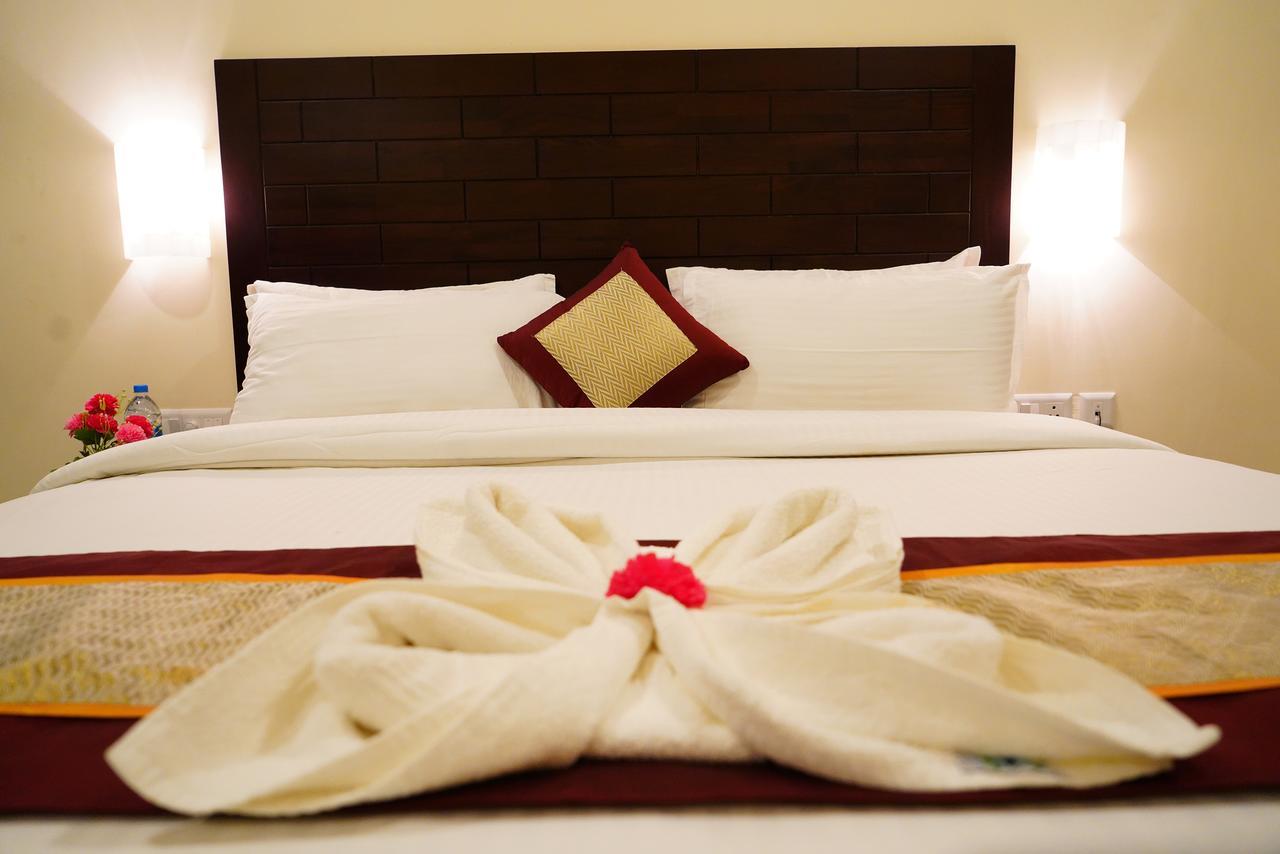 Five Falls Resort Kuttalam  Exterior photo
