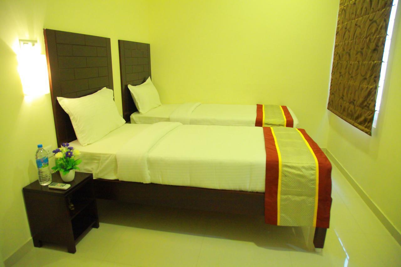Five Falls Resort Kuttalam  Exterior photo