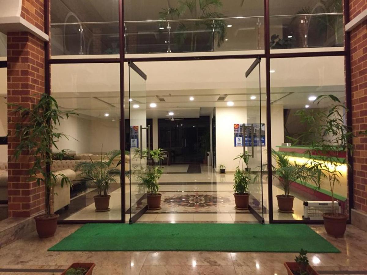 Five Falls Resort Kuttalam  Exterior photo